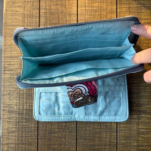 Vera Bradley Tropical Evening Floral Turn-lock Zip Around Clutch Wallet 2019 - Picture 4 of 7